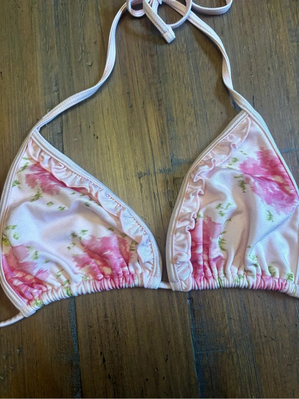 NWOT Frankie’s bikinis x Sydney Sweeney Mio Amore triangle bikini top
